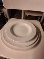 Compleet wit servies - 67 delig, Huis en Inrichting, Keuken | Servies, Ophalen