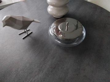 Leerdam glas  beschikbaar voor biedingen