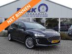 Ford FOCUS Wagon 1.5 EcoBoost AUT. Vignale WINTERPACK | TREK, Auto's, Ford, Euro 6, 150 pk, Zwart, 3 cilinders