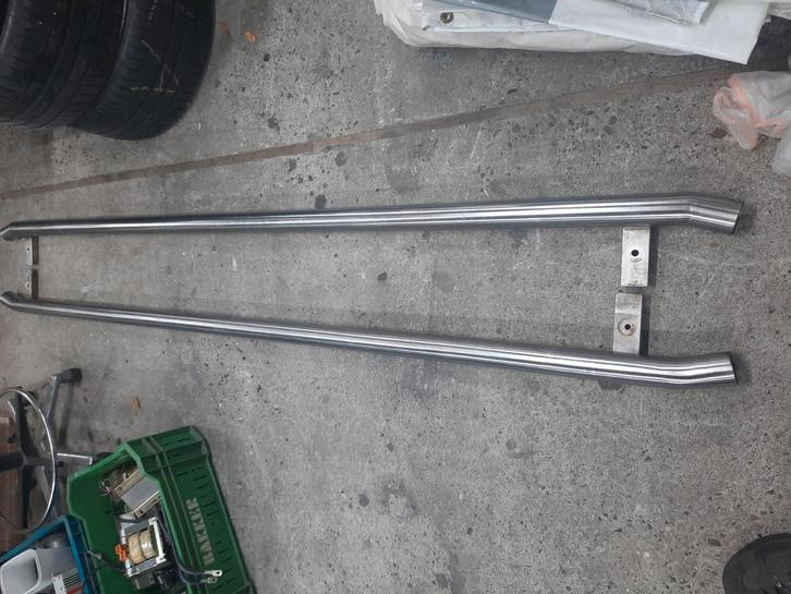 Sidebars een set rvs en een set zwart gepoedercoot en 1 beve, Auto-onderdelen, Sidebars, Ophalen of Verzenden
