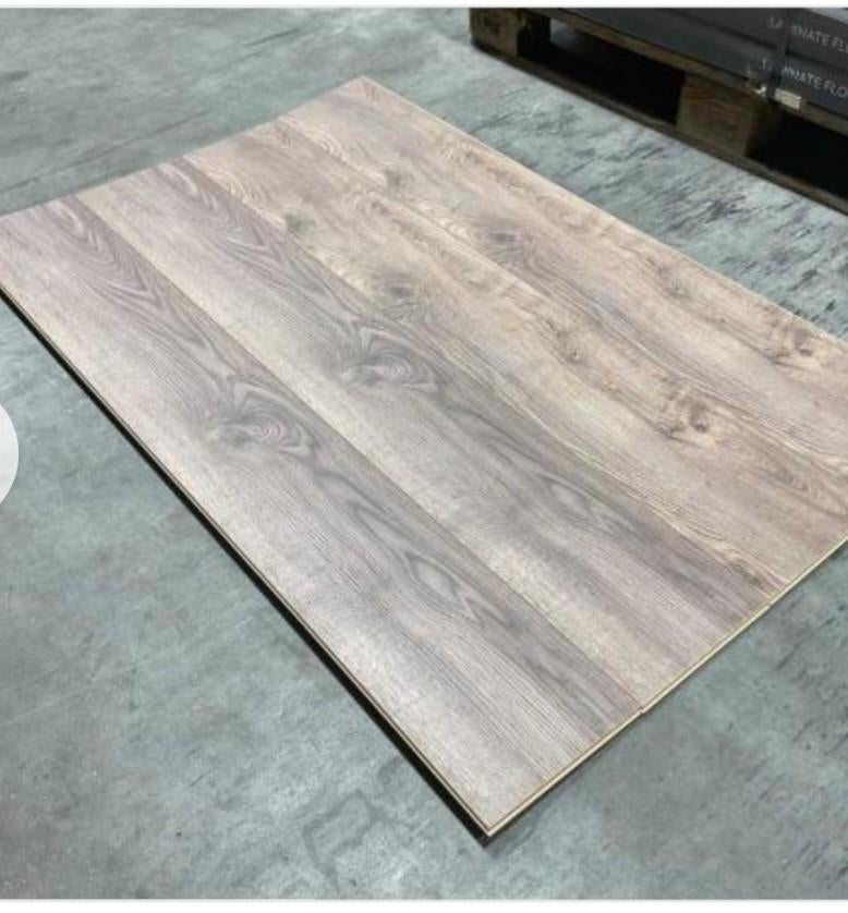 Nieuwe purity pulse rustiek eiken laminaat vloer, Nieuw, Ophalen of Verzenden, Landelijk, 50 tot 75 m²