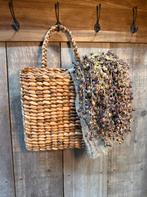 Hangmandje - postmand, Huis en Inrichting, Woonaccessoires | Schalen en Manden, -, Nieuw, Ophalen of Verzenden, Riet