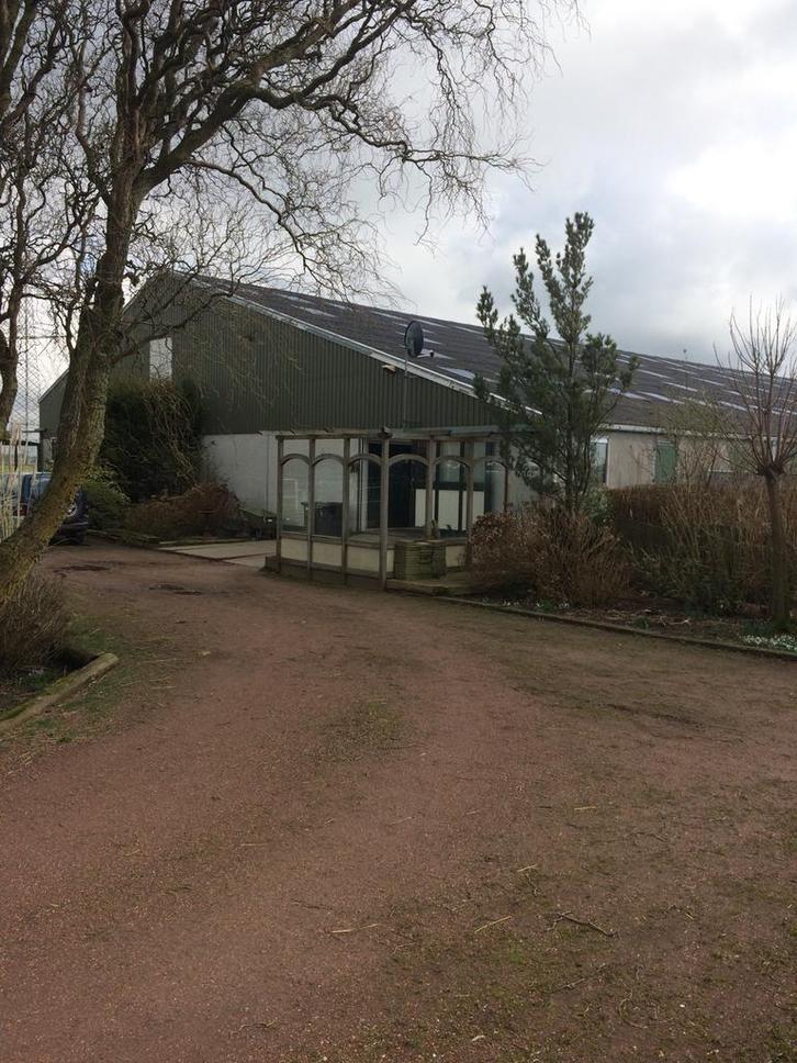 Pensionstal Balanza ., Dieren en Toebehoren, Stalling en Weidegang, Stalling, Weidegang, 4 paarden of pony's of meer