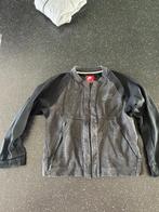 Nike vest maat 134, Kinderen en Baby's, Kinderkleding | Maat 134, Gebruikt, Jongen of Meisje, Trui of Vest, Ophalen of Verzenden