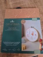 DMC woodland friends monogram cross stitch kit, Hobby en Vrije tijd, Ophalen of Verzenden, Nieuw, Borduurpakket