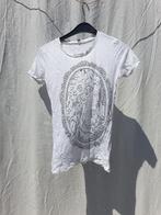 Leuk wit dames shirt. Mt S. Merk Universe, Kleding | Dames, T-shirts, Ophalen of Verzenden, Wit, Zo goed als nieuw, Maat 36 (S)