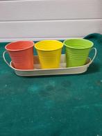 bloempotjes op schaal metaal gekleurd, Tuin en Terras, Bloempotten, Ophalen of Verzenden, 'T Olde Gre-j, Info@toldegrej.nl, Endepoelstraat 20f Didam