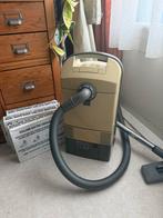 Gratis Holland Electro stofzuiger, Gebruikt, Stofzuiger, 1600 tot 2000 watt, Ophalen