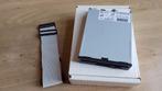 Floppy drive zwart nieuw inclusief kabel, Computers en Software, Vintage Computers, Ophalen of Verzenden, Overig