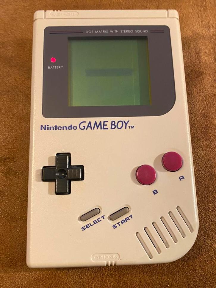 Nintendo gameboy classic met 1 ontbrekende pixel lijn, Spelcomputers en Games, Spelcomputers | Nintendo Game Boy, Gebruikt, Game Boy Classic