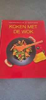 Koken met de wok, Azië en Oosters, Textcase boekproducties, Ophalen of Verzenden, Zo goed als nieuw