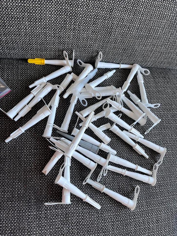 34 kitspuit mondjes tuitjes voor kitkokers kit spuitmondjes, Doe-het-zelf en Verbouw, Gereedschap | Handgereedschap, Nieuw, Ophalen
