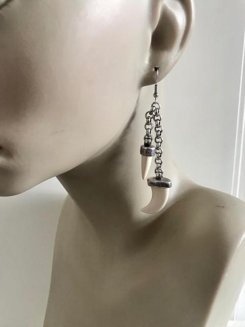 Uno de 50 Oorbellen (125) oudjes maar toch nieuw, Sieraden, Tassen en Uiterlijk, Oorbellen, Nieuw, Hangers, Overige materialen