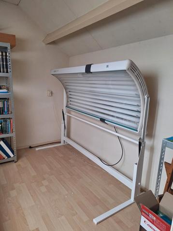 Alisun Desire Zonnebank / Zonnehemel beschikbaar voor biedingen