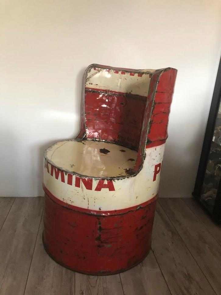 Pertamina Olievat Stoel Industrieel Design, Antiek en Kunst, Antiek | Meubels | Stoelen en Banken, Ophalen