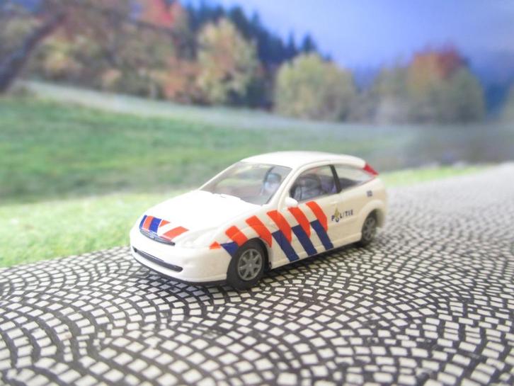 Ford Focus Mk.1 - Rietze Politie Nederland, Hobby en Vrije tijd, Modelauto's | 1:87, Zo goed als nieuw, Ophalen of Verzenden