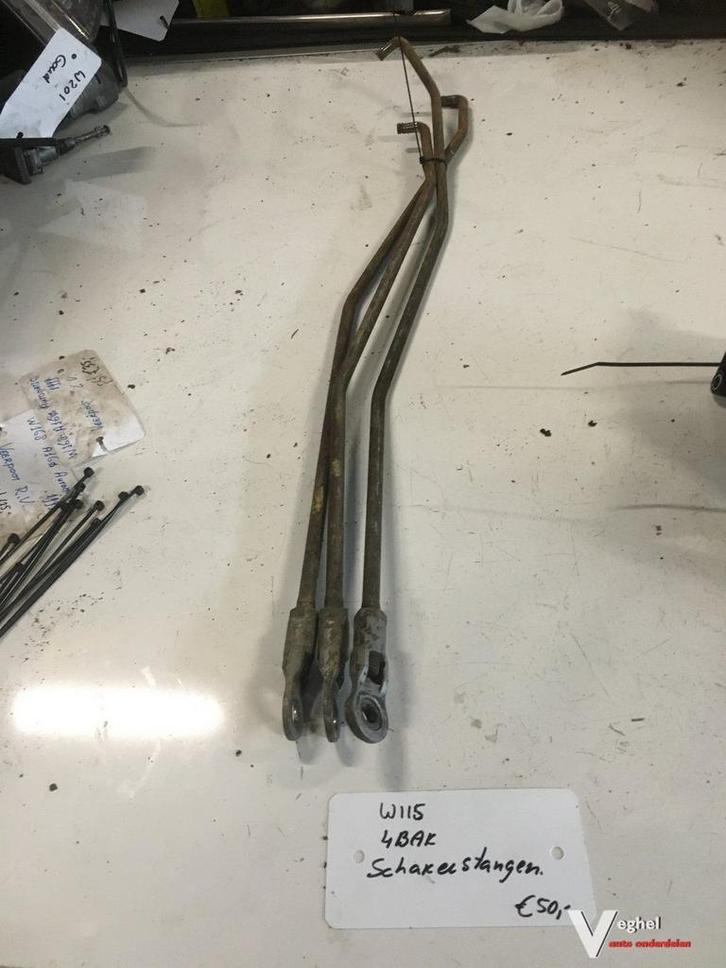 Mercedes W115 Schakelstangen set 4 bak, Auto-onderdelen, Transmissie en Toebehoren, Gebruikt, Ophalen of Verzenden