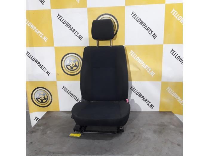 Stoel rechts van een Suzuki Swift, Auto-onderdelen, Interieur en Bekleding, Suzuki, Gebruikt, 3 maanden garantie, Ophalen of Verzenden