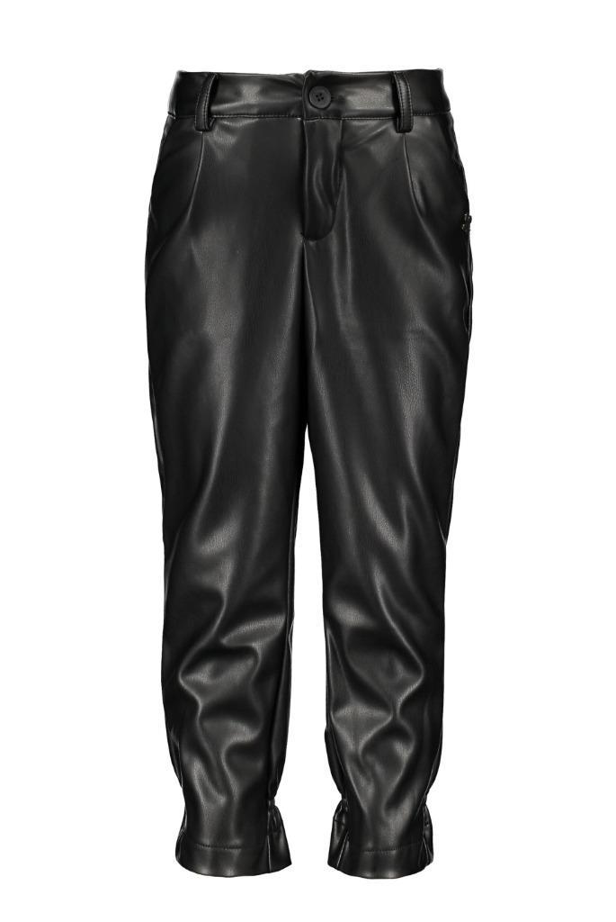 Nieuwe zwarte vegan leather broek Madison 176 (nu €15,00), Kinderen en Baby's, Kinderkleding | Maat 176, Nieuw, Meisje, Broek