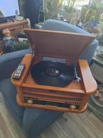 Vintage Platenspeler met Radio, Audio, Tv en Foto, Platenspelers, Ophalen of Verzenden, Gebruikt, Platenspeler, Overige merken