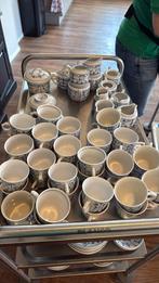 Grote inboedel servies van het merk Jager, en Winterling, Antiek en Kunst, Antiek | Servies compleet, Ophalen
