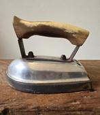 Vintage strijkijzer, Ophalen of Verzenden, Gebruikt