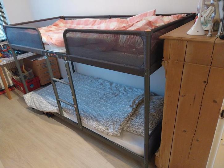 Stapelbed ikea, Huis en Inrichting, Slaapkamer | Stapelbedden en Hoogslapers, Gebruikt, Stapelbed, 90 cm, Tweepersoons, Ophalen
