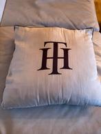 Tommy Hilfiger Kussen, Huis en Inrichting, Ophalen, Zo goed als nieuw, Beige, Vierkant