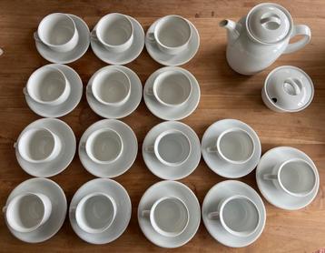 Thomas servies thee kopjes, koffie kopjes, theepot en suiker