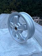 Originele Vespa Primavera 11inch 2TAKT kleine trommel velg, Fietsen en Brommers, Brommeronderdelen | Scooters, Ophalen of Verzenden