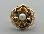 Gouden antieke ring  edelsteen tijgeroog en parel. 2025/524, Sieraden, Tassen en Uiterlijk, Ringen, Met edelsteen, Overige kleuren