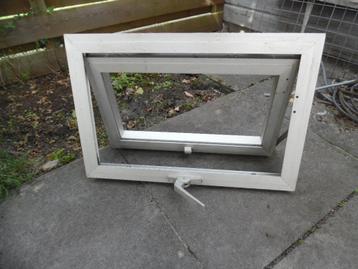Aluminium uitzetraam  beschikbaar voor biedingen