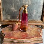 Art deco parfumflesje *tres jolie Duiven*, Ophalen of Verzenden, Zo goed als nieuw, Parfumfles