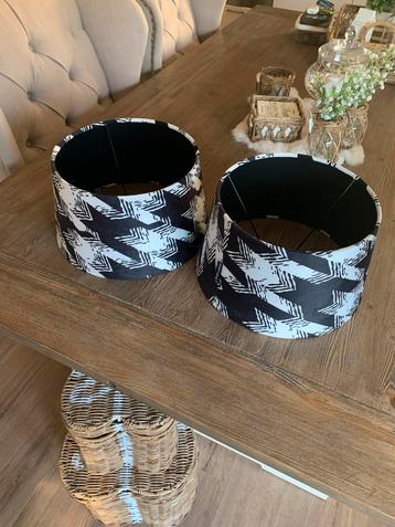 Riviera maison lanpenkappen 2x beschikbaar voor biedingen