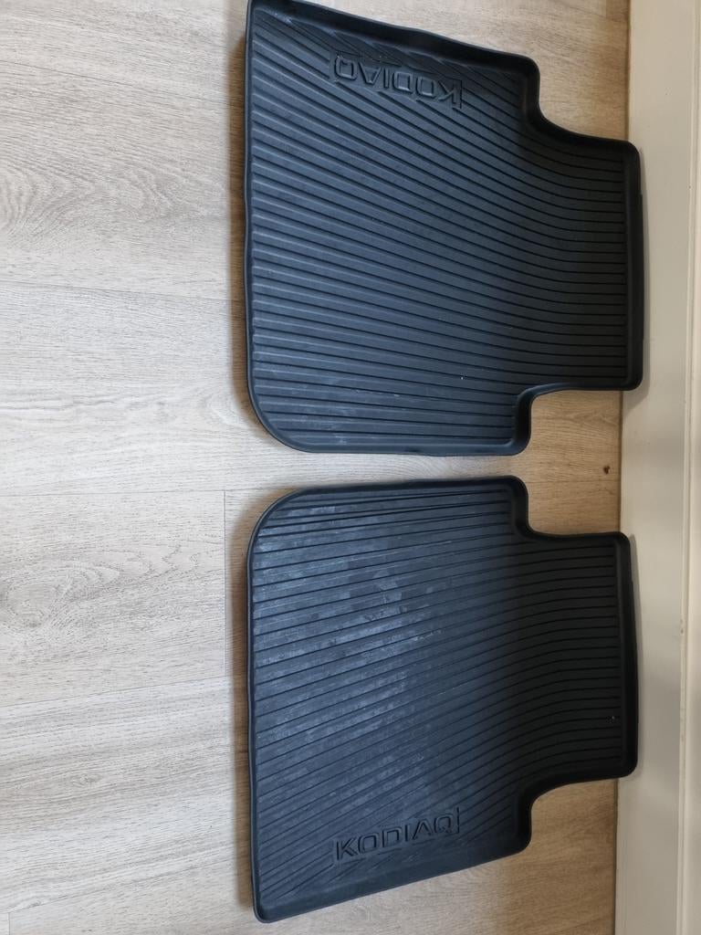 Skoda Kodiaq 2025 - Rubberen Vloermatten Achter, Auto diversen, Automatten, Ophalen of Verzenden, Zo goed als nieuw