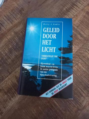 B.J. Eadie - Geleid door het licht beschikbaar voor biedingen