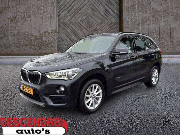 BMW X1 sDrive18d High Executive (bj 2017, automaat), Auto's, BMW, Bedrijf, Te koop, X1, ABS, Airbags, Airconditioning, Alarm, Bluetooth