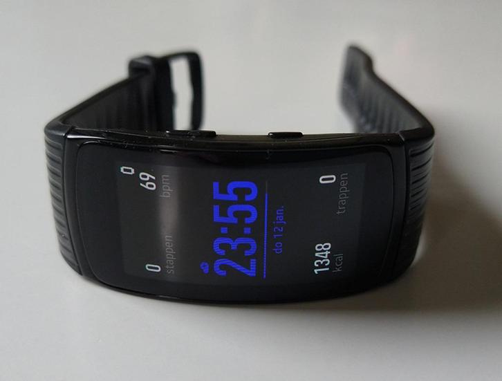 Samsung Gear Fit2 Pro Small zwart, Sieraden, Tassen en Uiterlijk, Activity trackers, Gebruikt, Zwart, Waterdicht, Ophalen of Verzenden