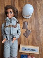 Vintage Barbie Astronaut uniform 1965 - Compleet!, Ophalen of Verzenden, Gebruikt, Barbie