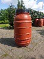 Regenton 220 liter ton. Terracotta kleur, Met kraantje, Kunststof, Gebruikt, 150 liter of meer