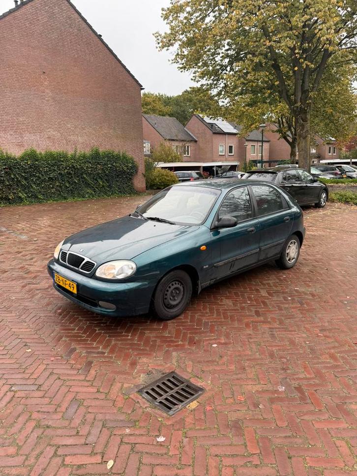 Daewoo Lanos 1.5 SE 1999 Groen, Auto's, Daewoo, Particulier, Lanos, Benzine, Hatchback, Handgeschakeld, Origineel Nederlands, Groen