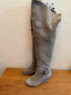 Suède Kniehoge Laarzen Sleehak Grijs Maat 39, Hoge laarzen, Verzenden, Grijs, Gedragen