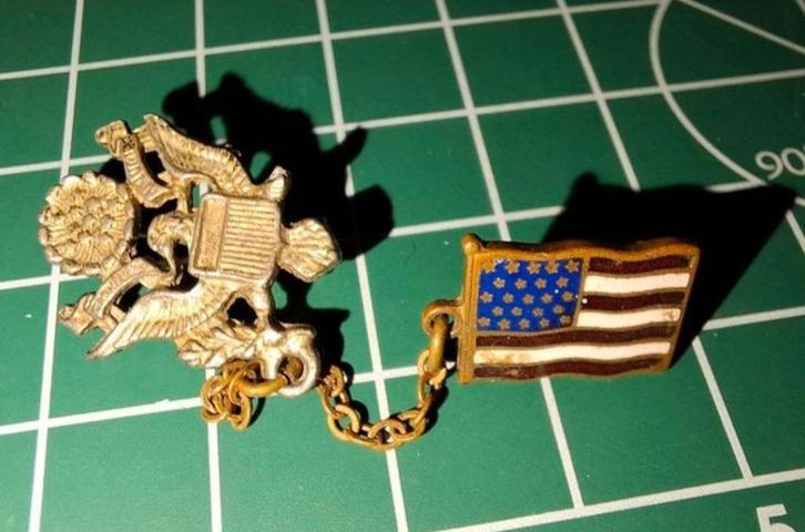 WWII - US - Eagle & Flag Sweetheart Pin, Verzamelen, Militaria | Tweede Wereldoorlog, Overige soorten, Embleem of Badge, Amerika