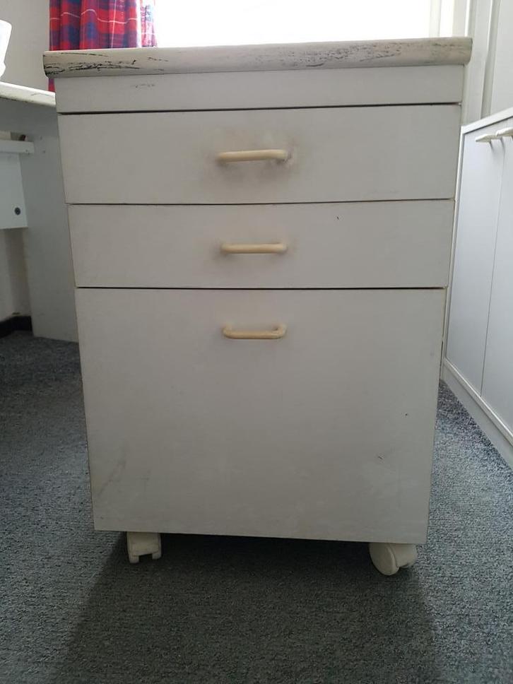 Ladenblok hangmappen verrijdbaar 2 stuks, Huis en Inrichting, Bureaus, Gebruikt, Met wielen, Ophalen