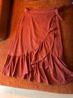 Rok tot over de knie, Maat 46/48 (XL) of groter, Ophalen of Verzenden, Zo goed als nieuw, Rood