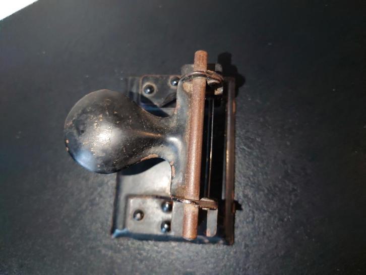 Antieke perforator merk Leitz zwart, Antiek en Kunst, Antiek | Kantoor en Zakelijk, Ophalen of Verzenden