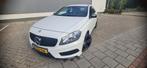 Mercedes-Benz A-Klasse A180 1.6 Blue Efficiency 2014 Wit, Auto's, Mercedes-Benz, Voorwielaandrijving, 65 €/maand, Zwart, 4 cilinders