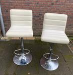 2 barkrukken, wit / chroom, Huis en Inrichting, Barkrukken, Ophalen, Gebruikt, 60 tot 90 cm, In hoogte verstelbaar