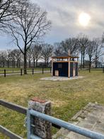 Hooiberg dierenverblijf kippen schapen hok