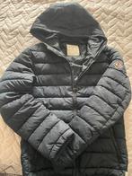 Moncler winterjas maat S, Zo goed als nieuw, Ophalen